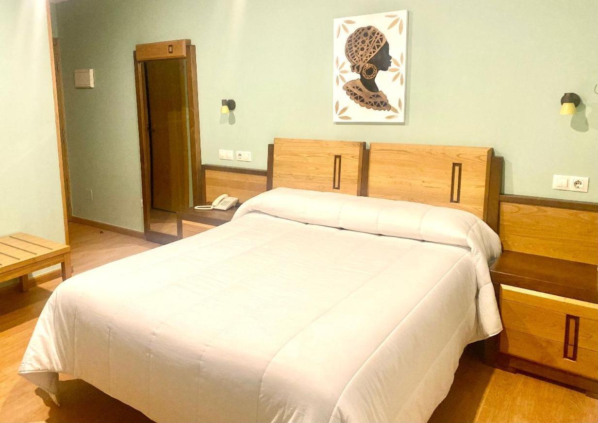 Hotel Spa Galatea Burela Exterior photo