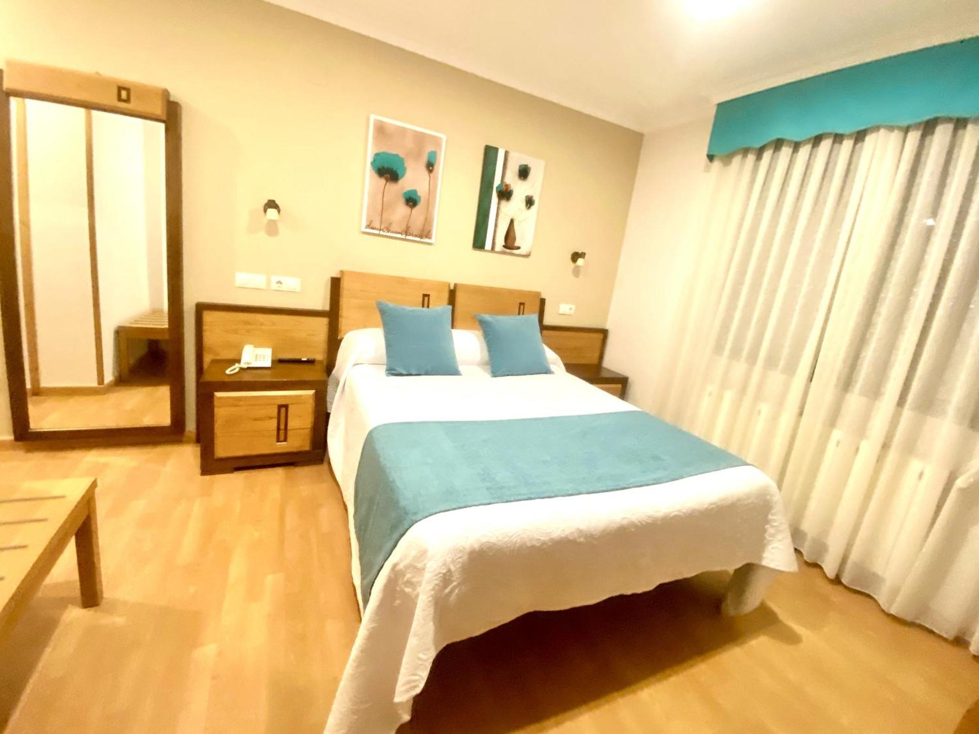 Hotel Spa Galatea Burela Exterior photo